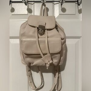 Perlina Cream Soft Smooth Leather Silver Tone Hardware Backpack Purse Preowned